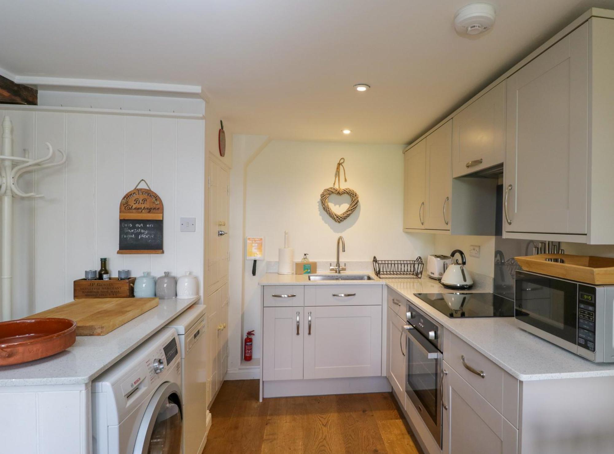 Little Owl Barn Villa เบอร์ฟอร์ด ภายนอก รูปภาพ