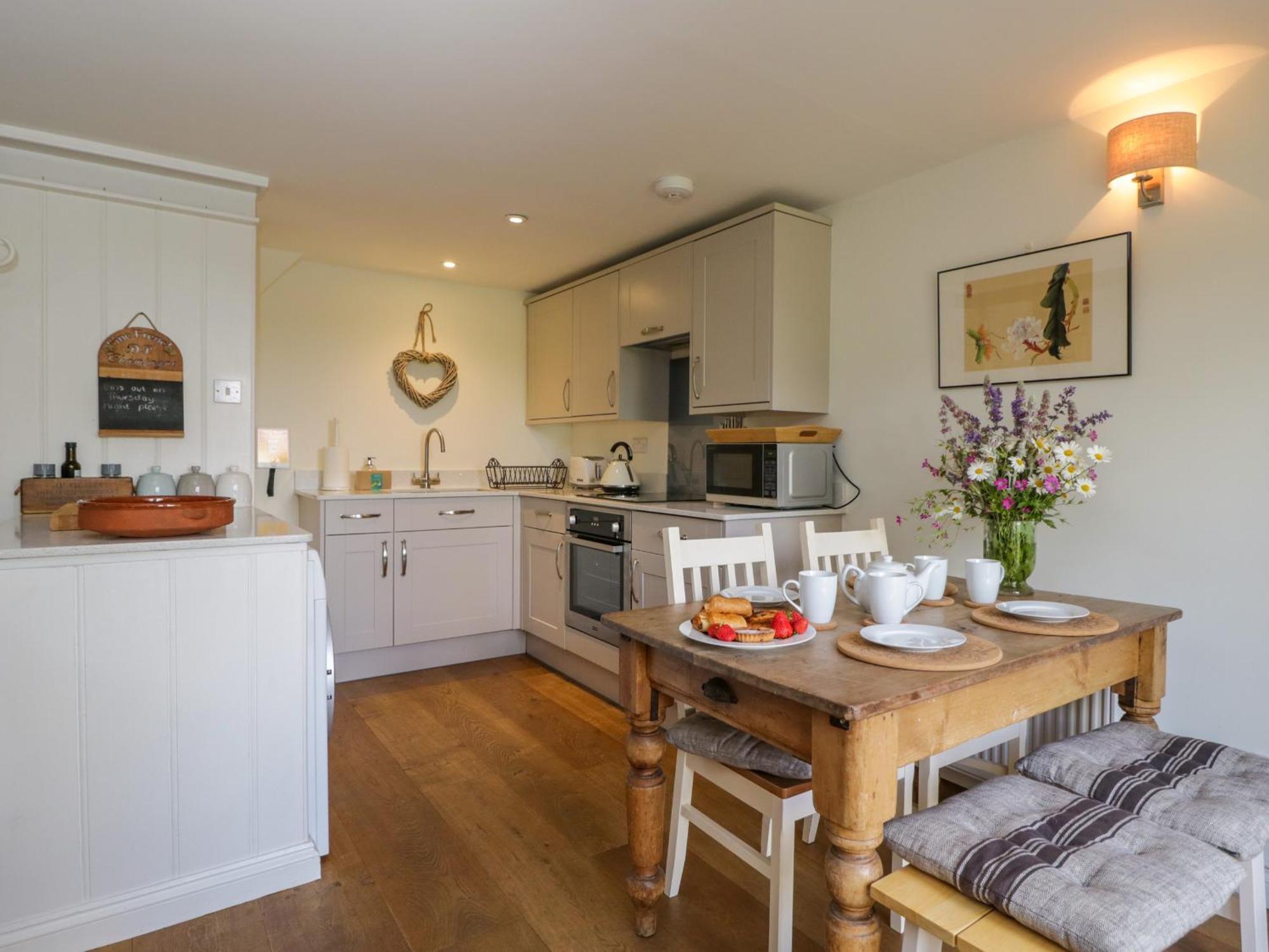 Little Owl Barn Villa เบอร์ฟอร์ด ภายนอก รูปภาพ